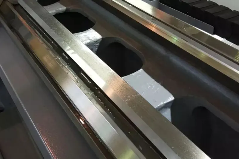 Industrial CNC Lathe Maintenance Checklist: Preventing Spindle Runout & Tool Wear